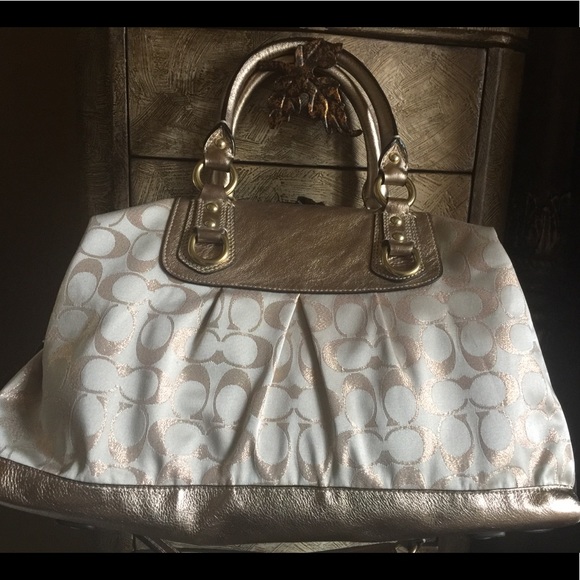 Coach handbag - Picture 3 of 8